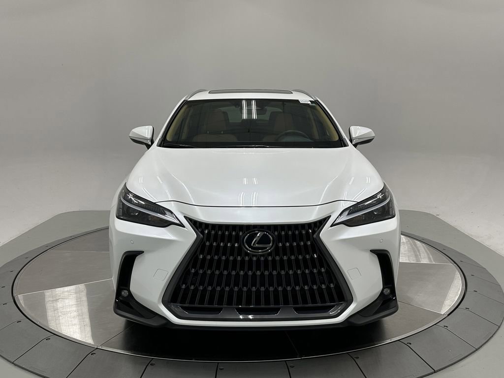 Used 2025 Lexus NX 250 FWD w/ Premium Package image 2