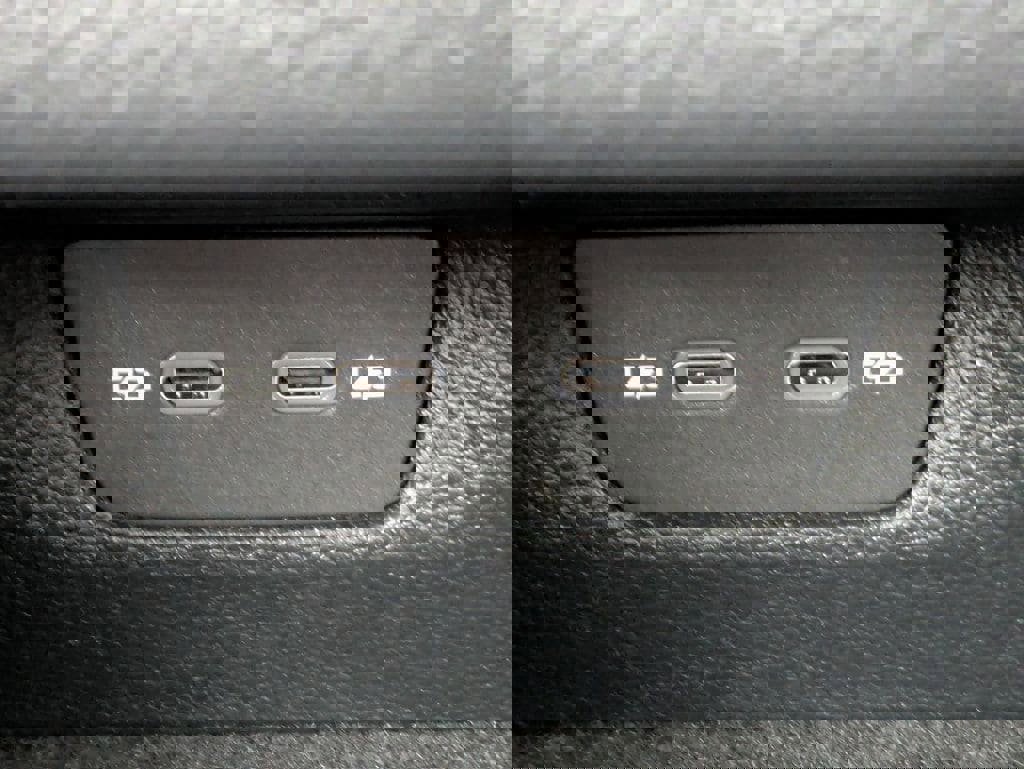 New 2026 Volkswagen GTI SE image 17