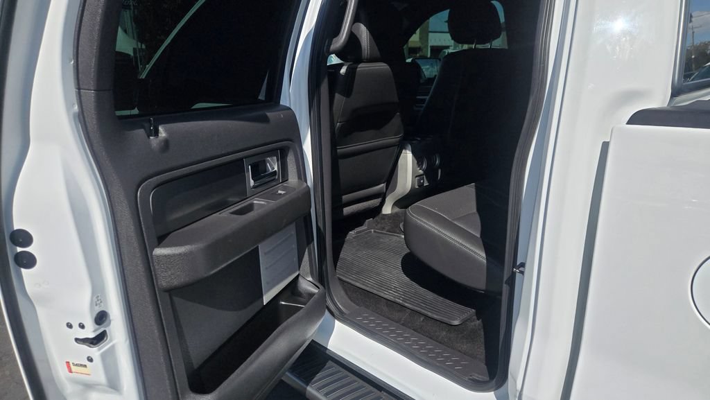 Used 2014 Ford F150 FX4 w/ Equipment Group 402A Luxury AWD/4WD image 21