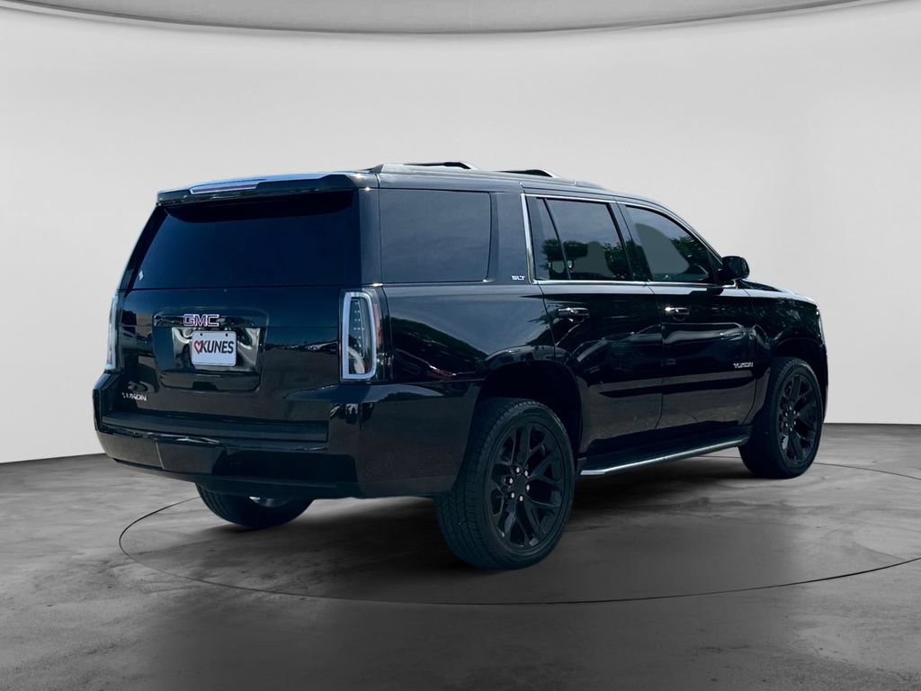 Used 2017 GMC Yukon SLT AWD/4WD image 10