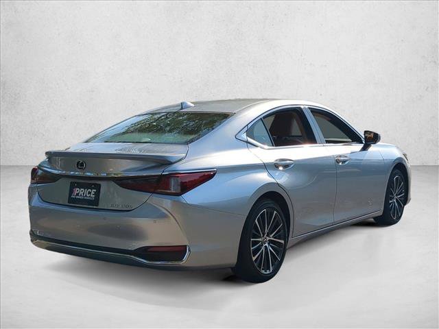 Used 2025 Lexus ES 300h w/ Premium Package image 5