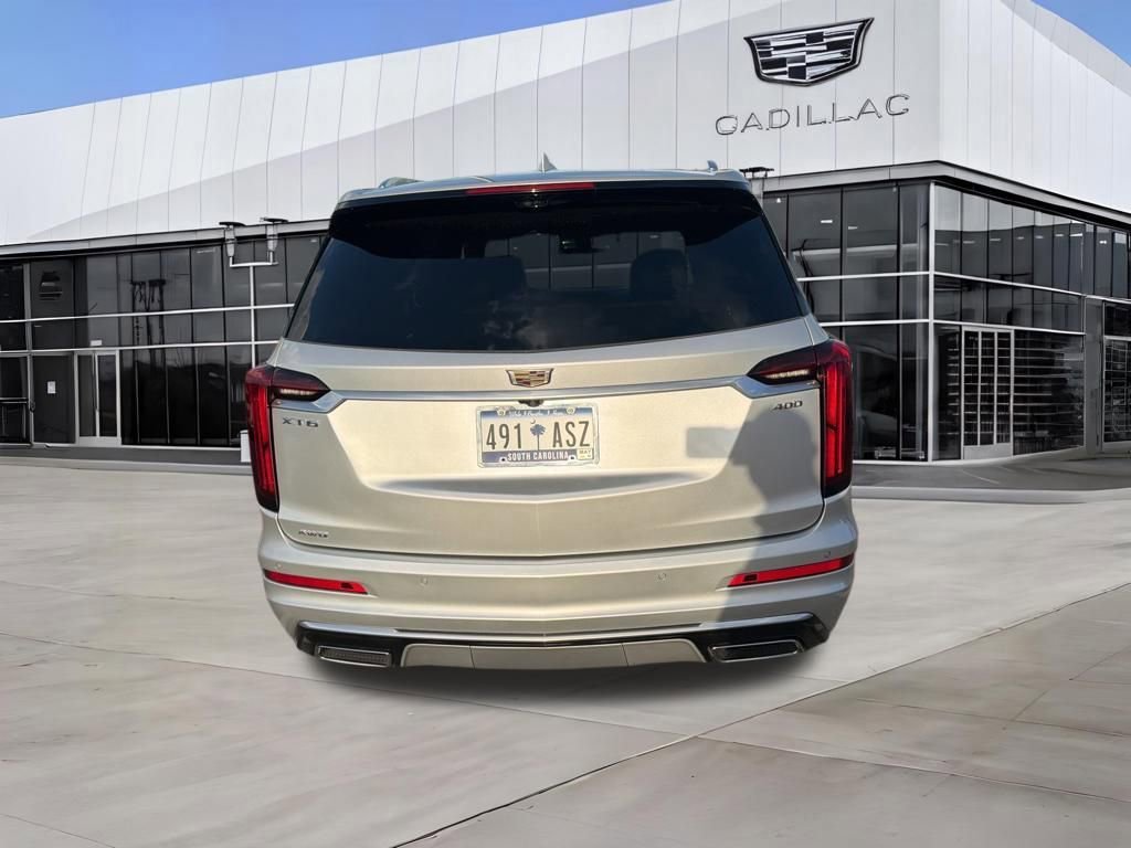 Used 2020 Cadillac XT6 Premium Luxury AWD/4WD image 11