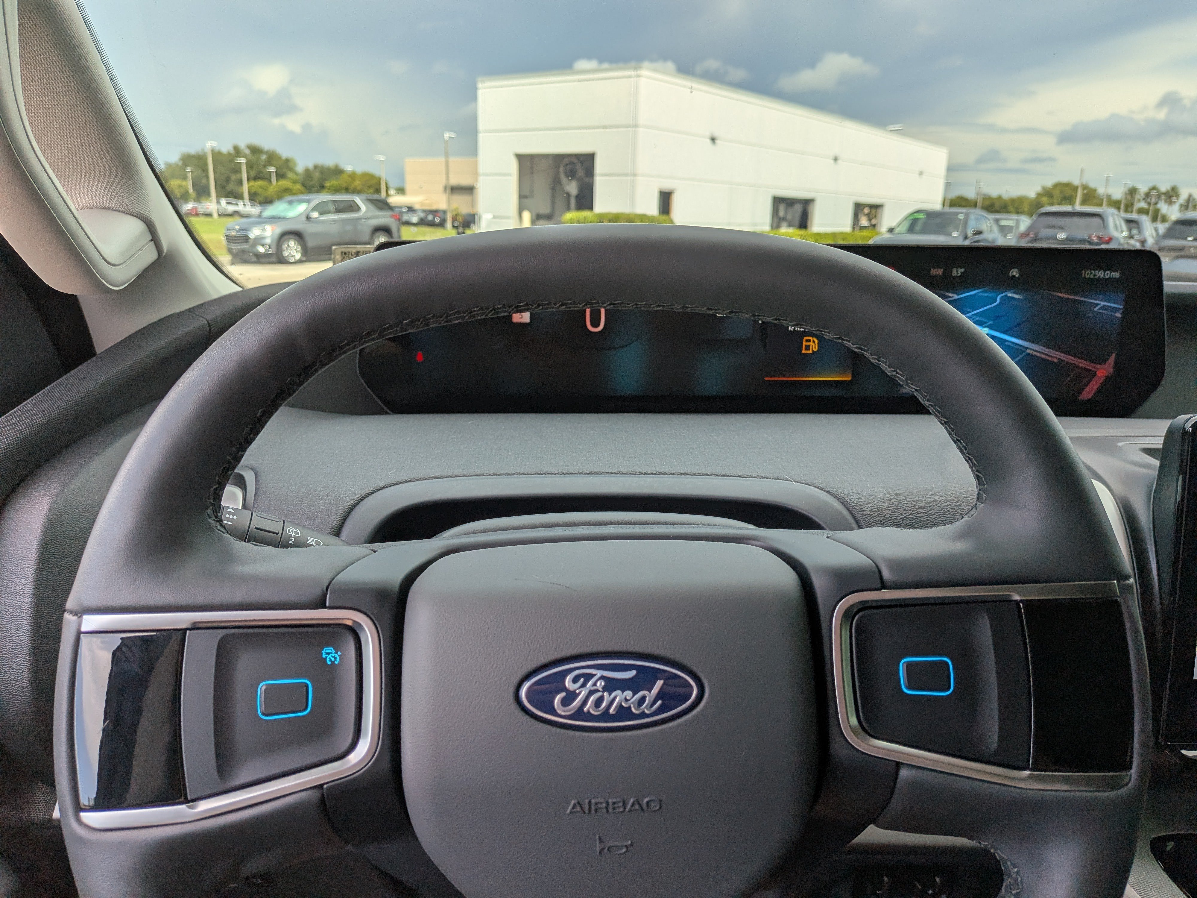 Used 2026 Ford Expedition Active RWD image 27