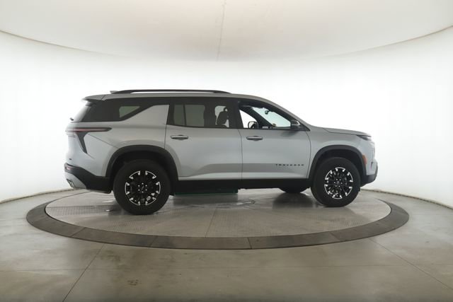 Used 2025 Chevrolet Traverse Z71 w/ LPO, Floor Liner Package image 6