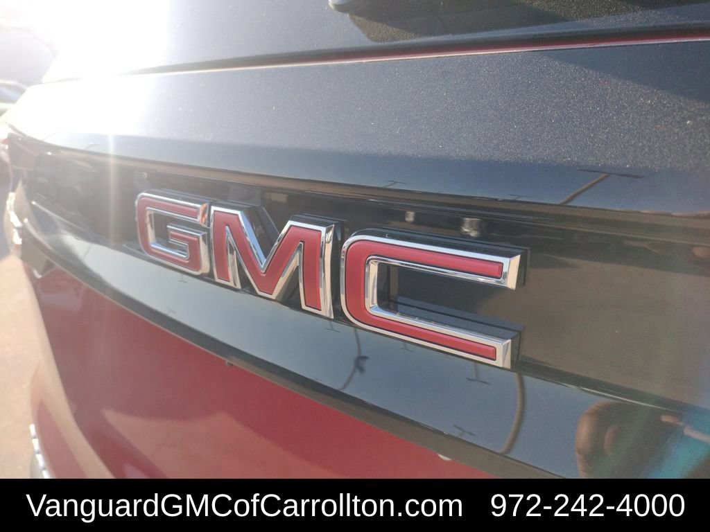 New 2026 GMC Acadia AT4 w/ LPO, Floor Liner Package AWD/4WD image 34