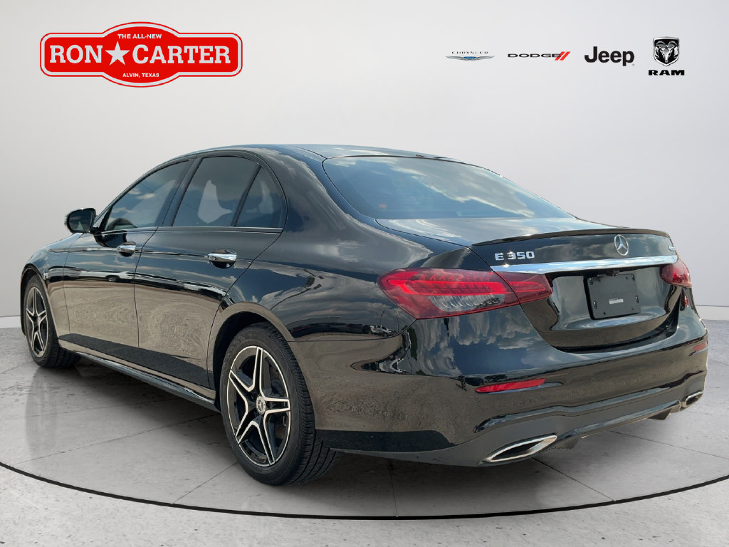 Used 2023 Mercedes-Benz E 350 4MATIC Sedan image 4