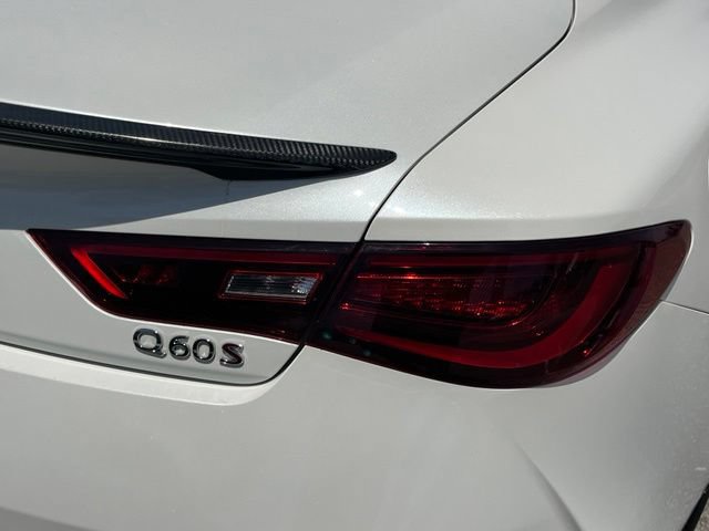 Certified 2019 INFINITI Q60 Red Sport 400 RWD image 31
