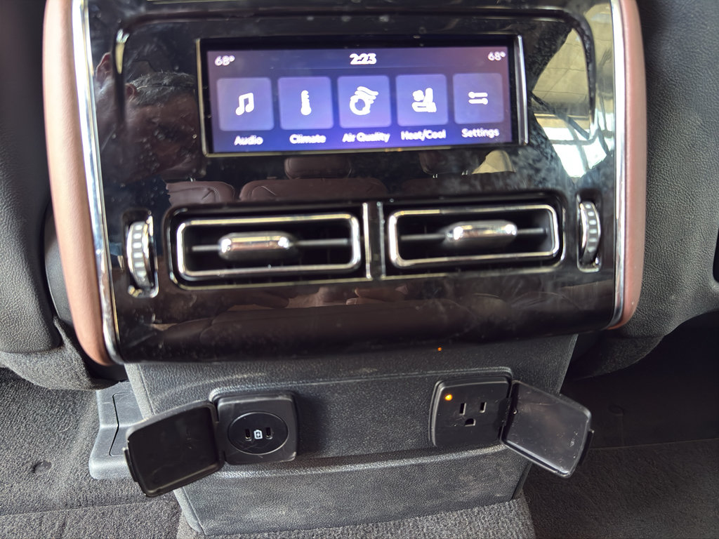 Used 2026 Lincoln Aviator Reserve w/ Equipment Group 201A AWD/4WD image 34