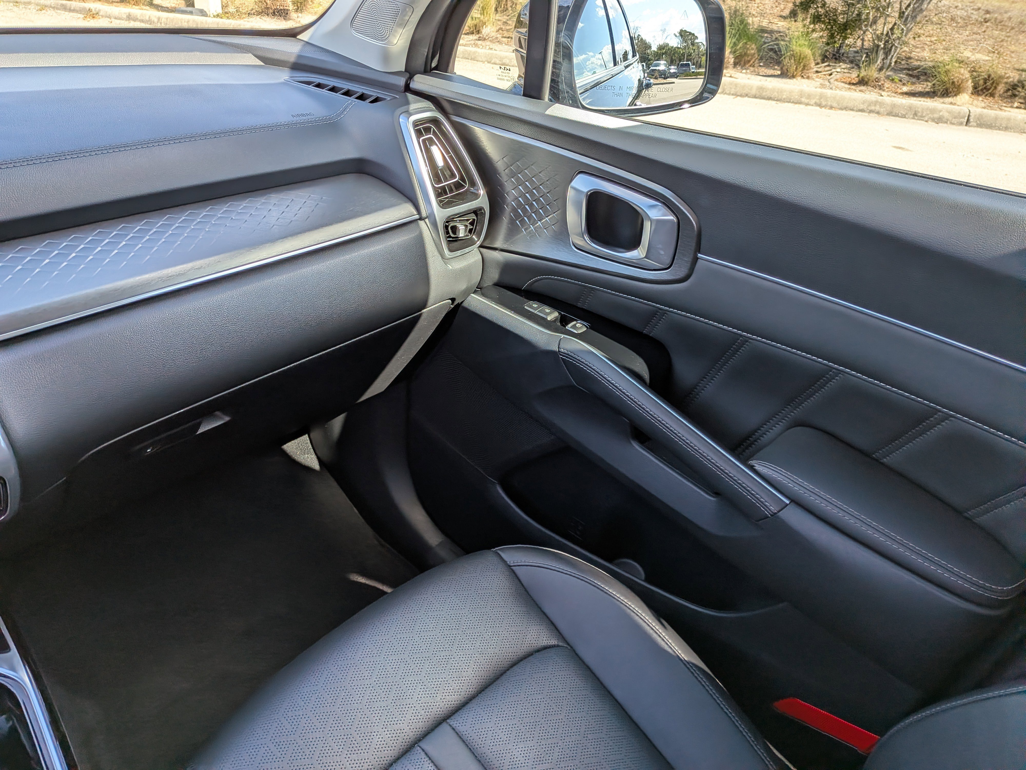 Used 2023 Kia Sorento SX image 23