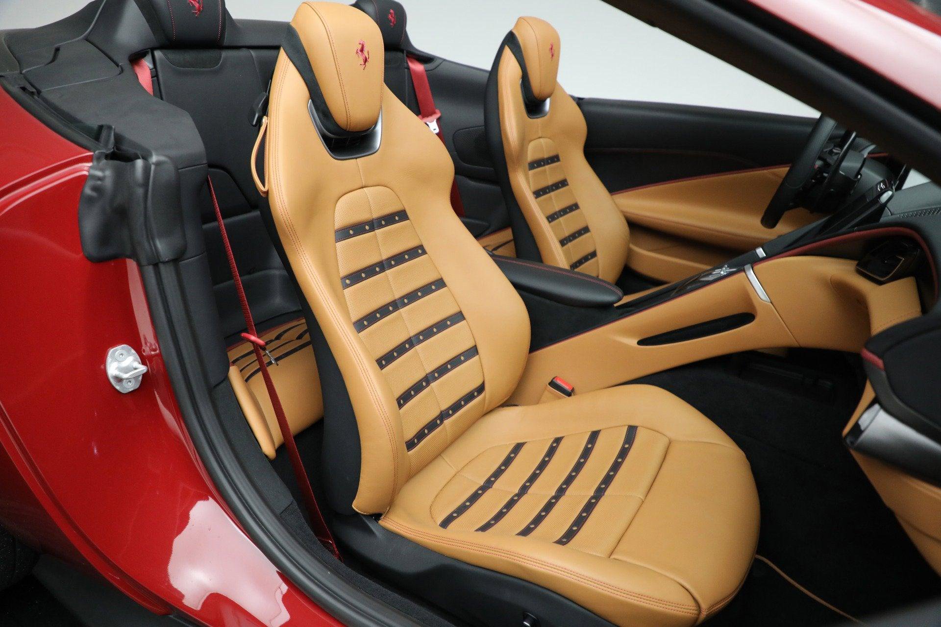 Certified 2024 Ferrari Roma Spider image 20