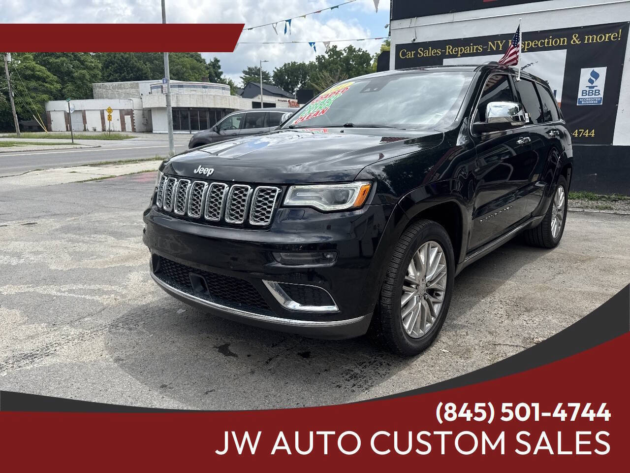 Used 2017 Jeep Grand Cherokee Summit AWD/4WD image 1