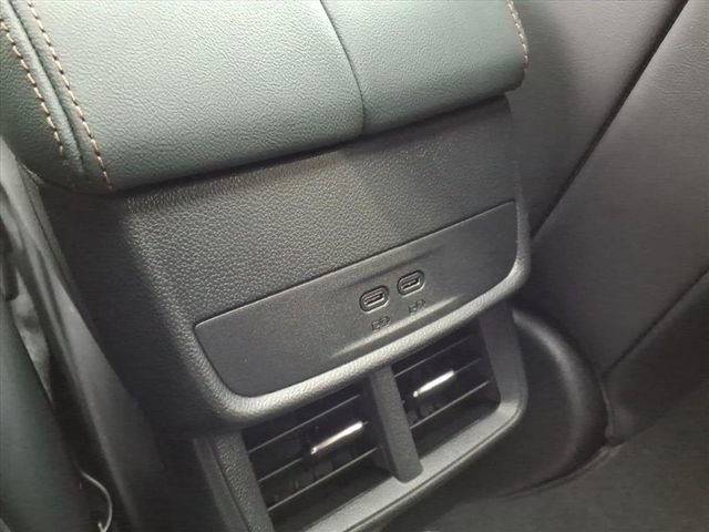 New 2026 GMC Terrain AT4 w/ Technology Package II image 24