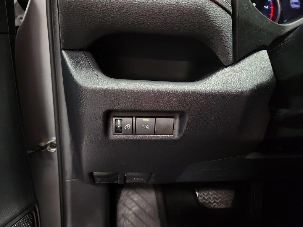 Used 2020 Toyota RAV4 LE w/ All Weather Liner Package FWD image 21
