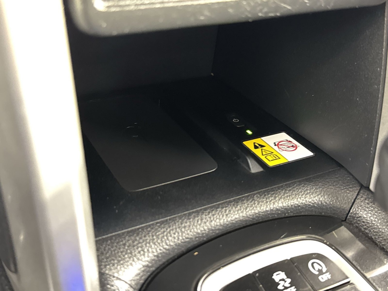 Used 2023 Toyota Corolla Cross LE image 35