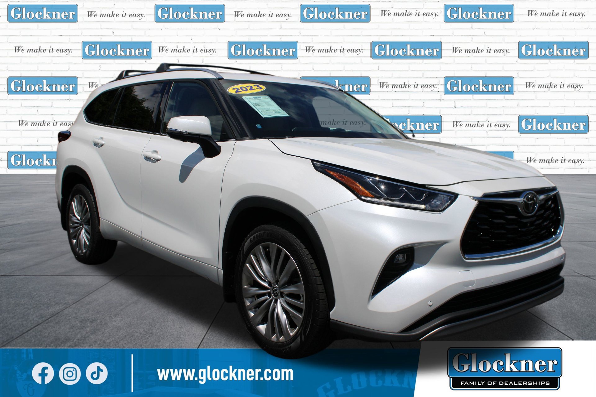 Used 2023 Toyota Highlander Platinum AWD/4WD image 3