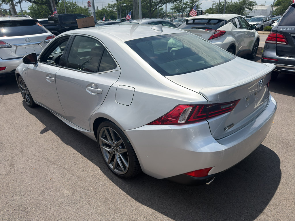 Used 2016 Lexus IS 200t w/ F Sport Package RWD image 9