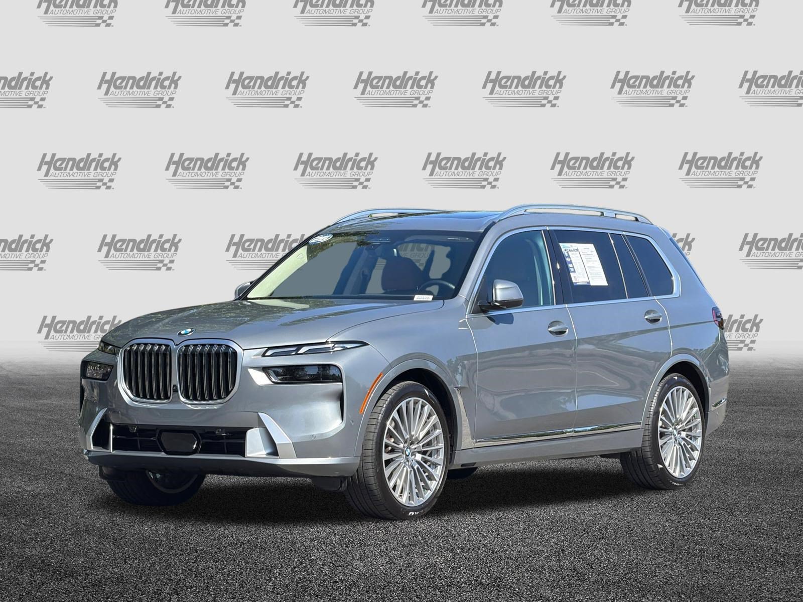 Used 2026 BMW X7 xDrive40i AWD/4WD image 9