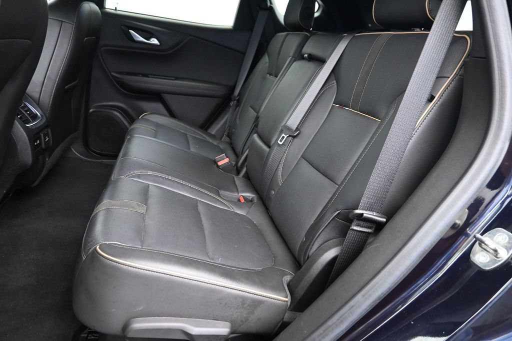 Used 2020 Chevrolet Blazer Premier w/ Driver Confidence II Package FWD image 16