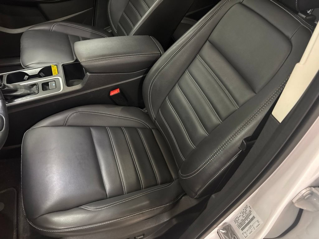 Used 2019 Ford Escape SEL AWD/4WD image 22