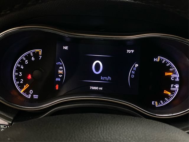 Used 2016 Jeep Grand Cherokee Laredo AWD/4WD image 21