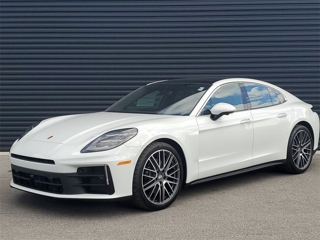 New 2026 Porsche Panamera