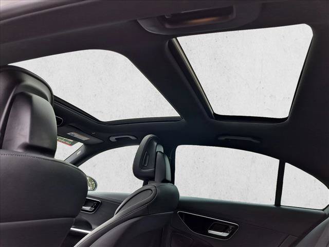 Used 2022 Mercedes-Benz C 300 Sedan image 19