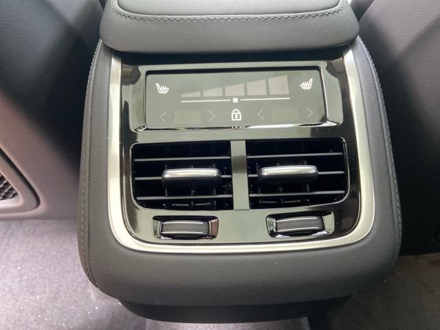New 2026 Volvo XC90 B5 Ultra AWD/4WD image 14