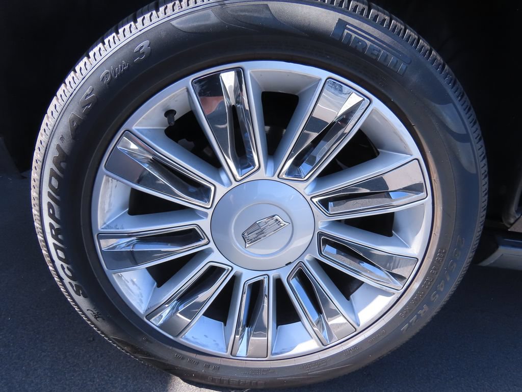 Used 2020 Cadillac Escalade Platinum AWD/4WD image 20
