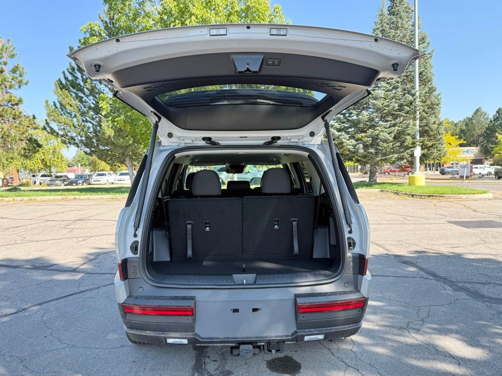 New 2026 Hyundai Santa Fe SE image 40