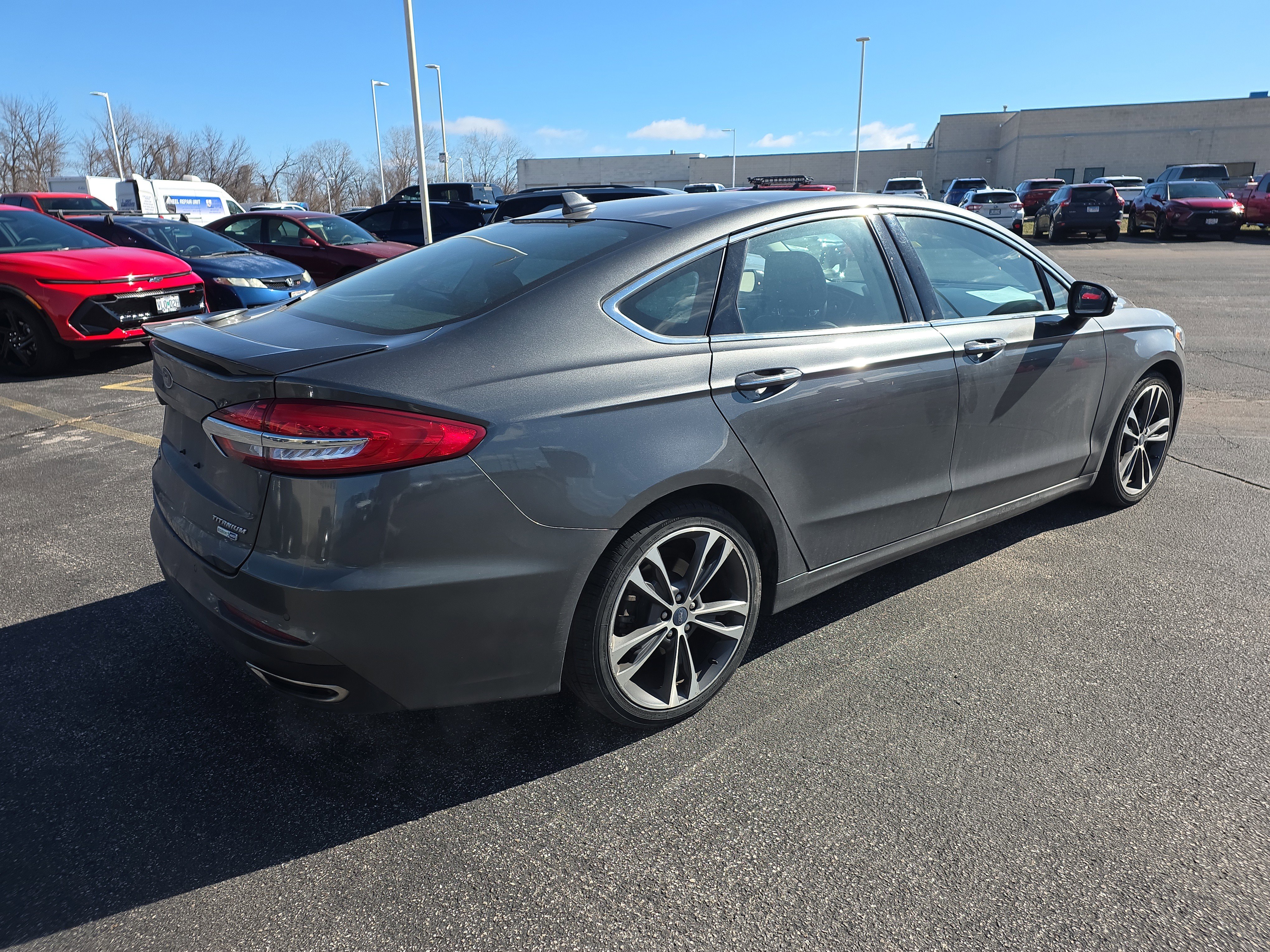 Used 2020 Ford Fusion Titanium image 3