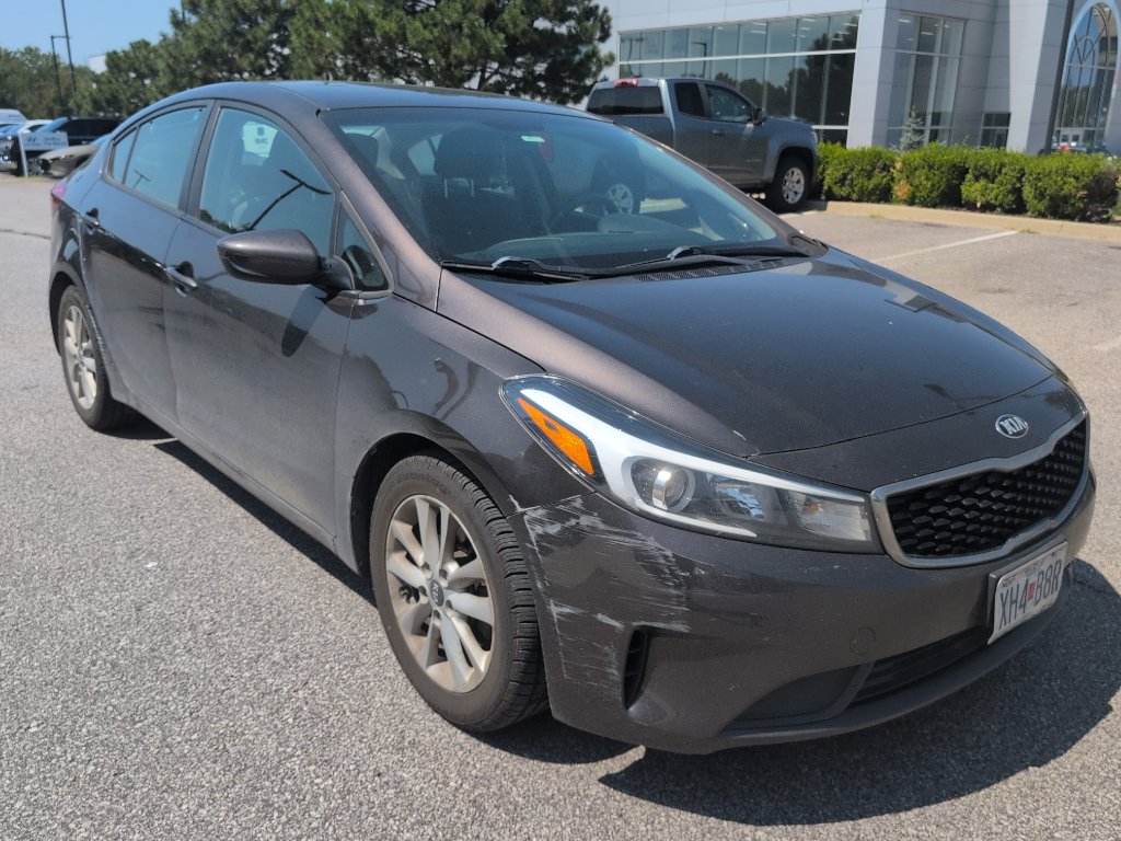 Used 2017 Kia Forte LX w/ LX Popular Package FWD image 5