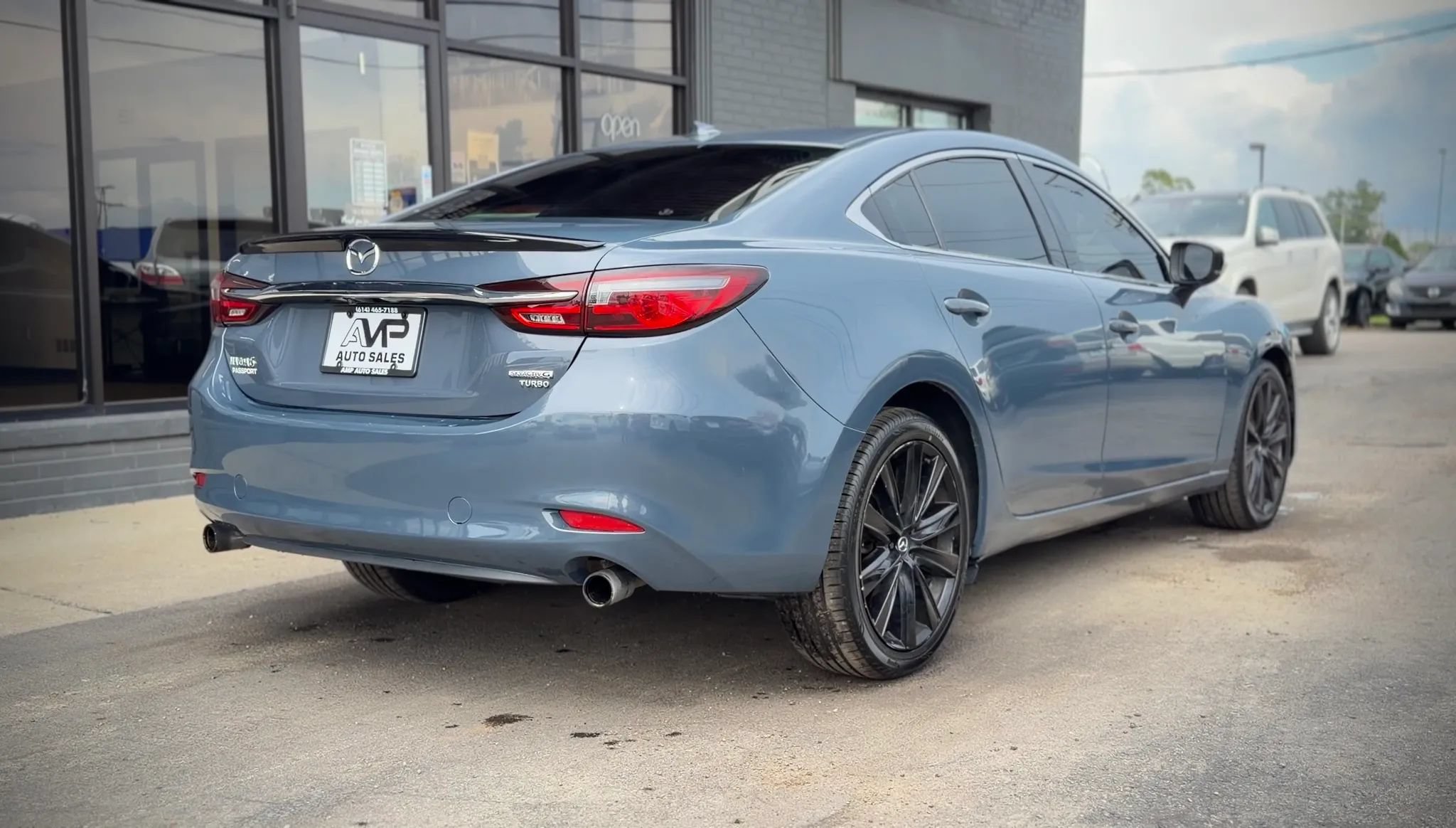 Used 2021 MAZDA MAZDA6 Carbon Edition FWD image 2