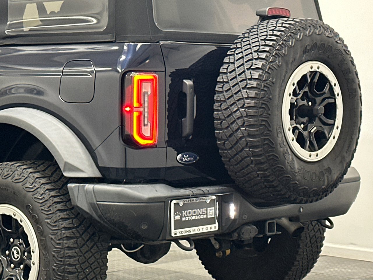 Used 2021 Ford Bronco Badlands image 7