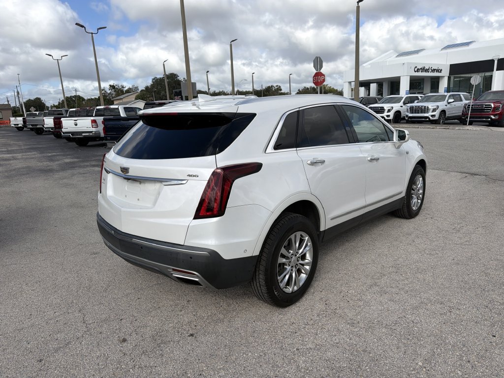 Used 2020 Cadillac XT5 Premium Luxury FWD image 3