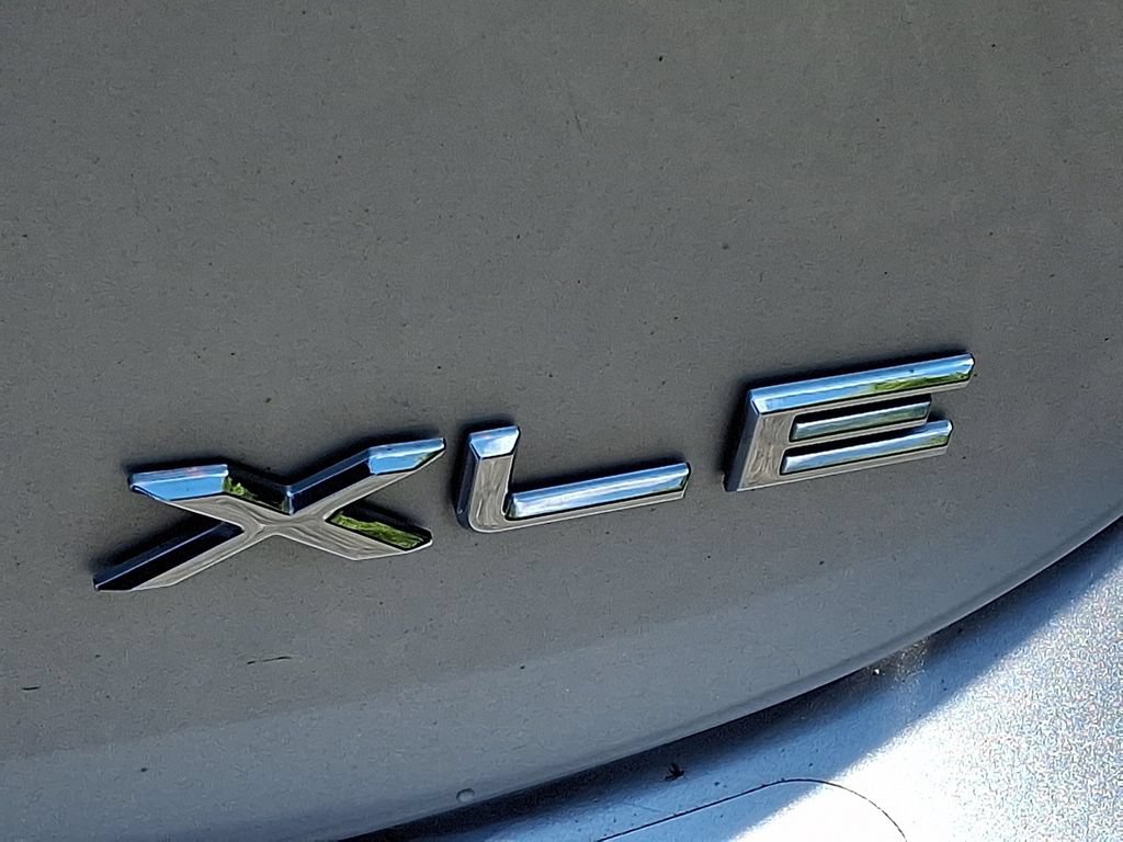 Used 2014 Toyota Avalon XLE Premium FWD image 30