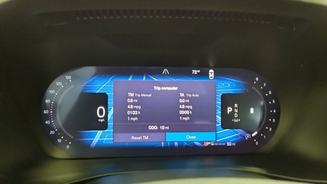New 2026 Volvo XC40 B5 Plus w/ Climate Package AWD/4WD image 16