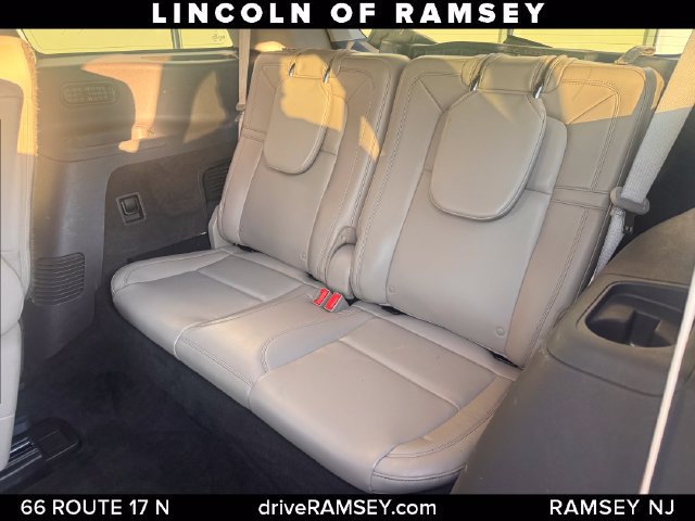 Certified 2021 Lincoln Aviator Reserve AWD/4WD image 24