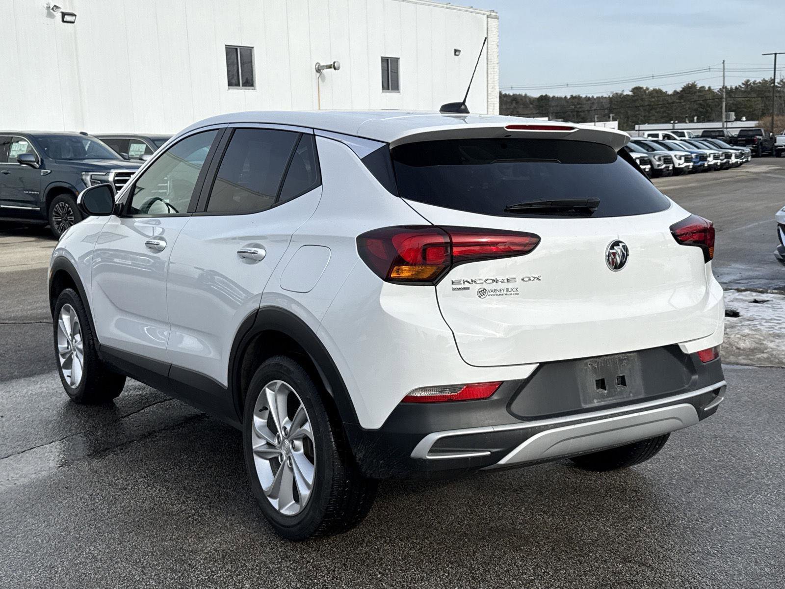 Used 2023 Buick Encore GX Preferred w/ Cold Weather Comfort Package image 5