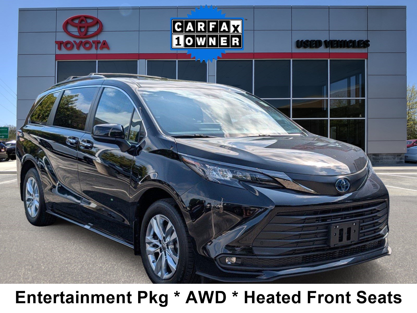 Certified 2023 Toyota Sienna XLE Woodland Edition