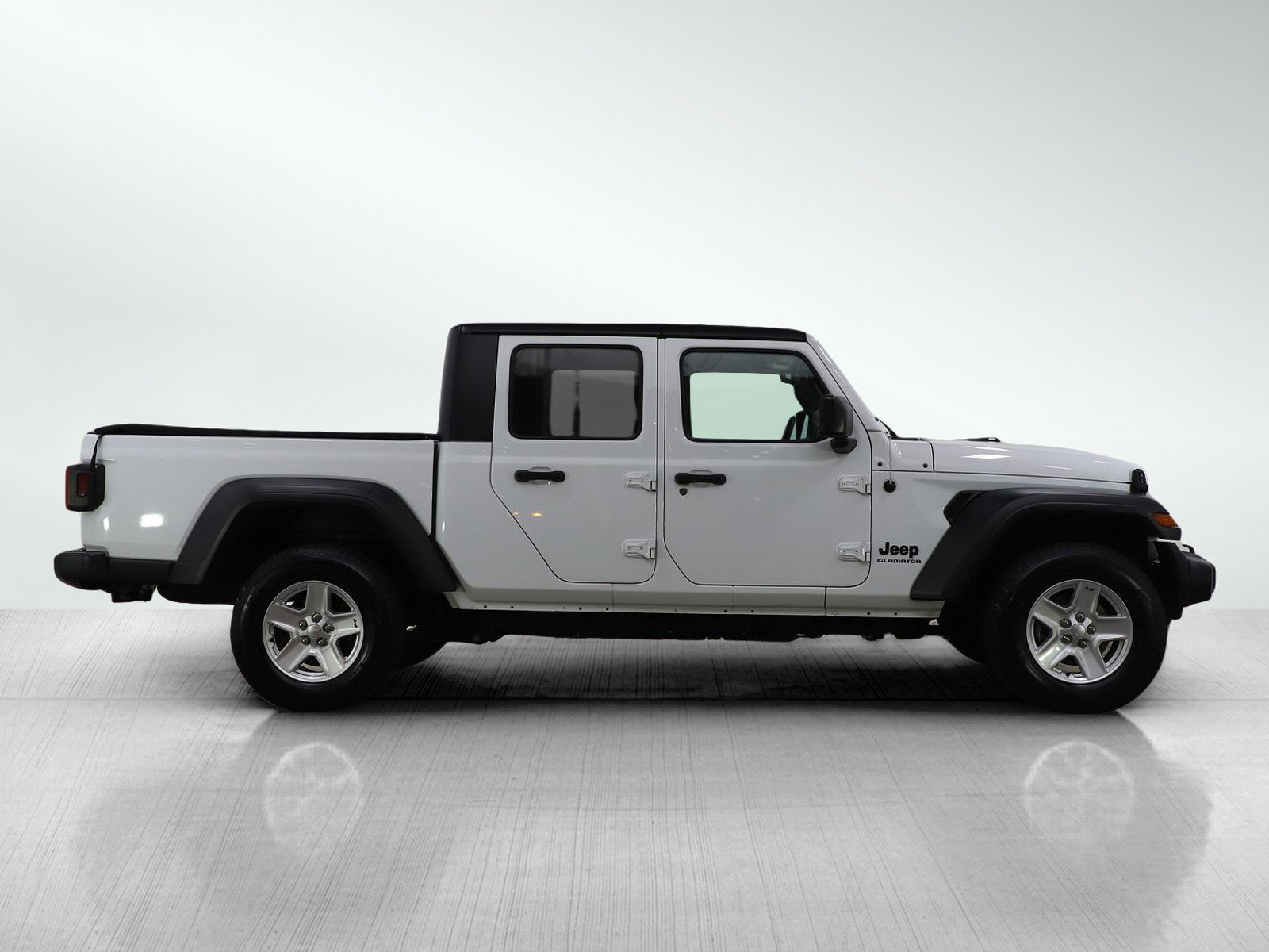 Used 2020 Jeep Gladiator Sport w/ Quick Order Package 24S image 6