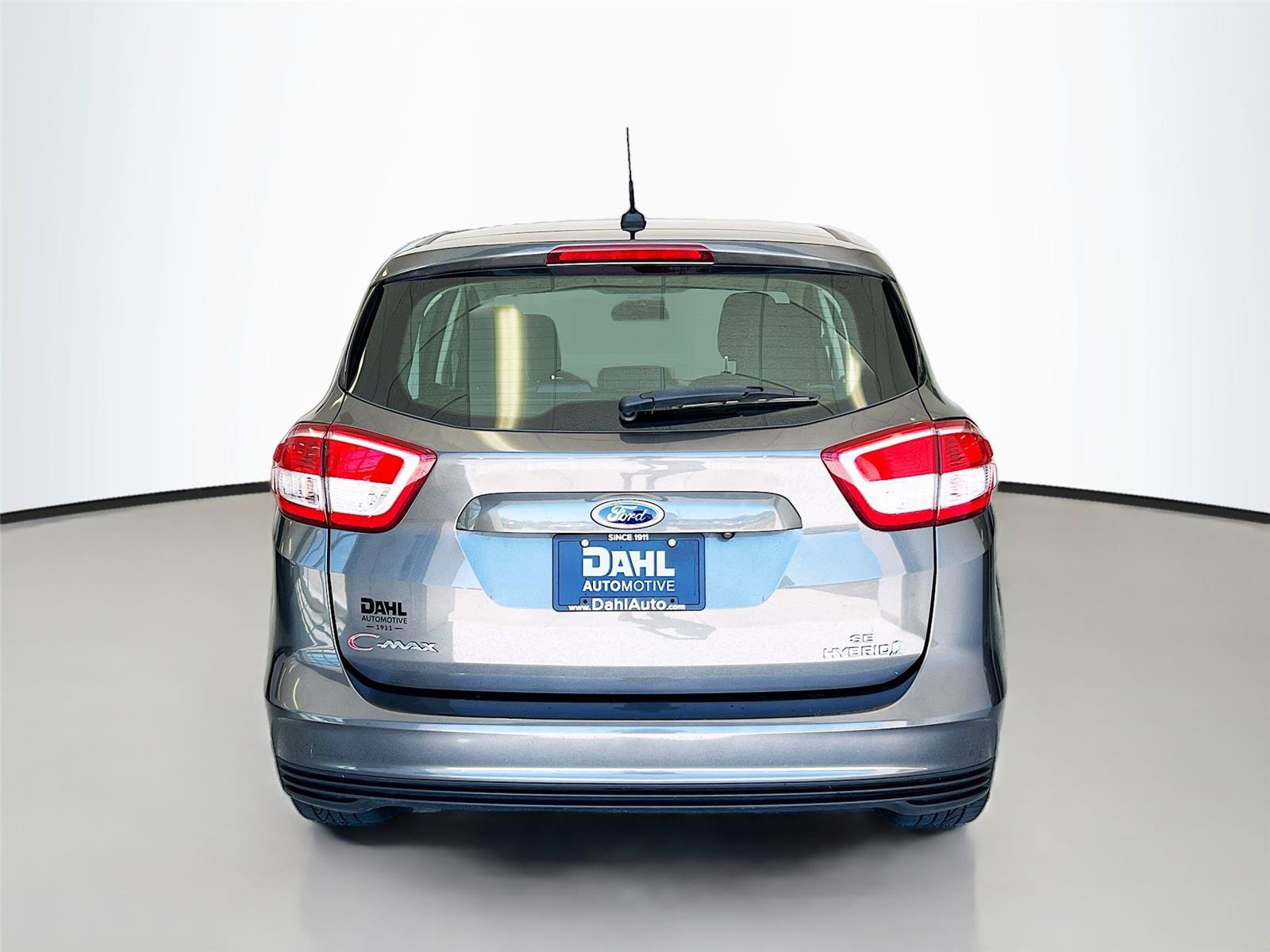 Used 2018 Ford C-MAX SE w/ Cold Weather Package FWD image 12
