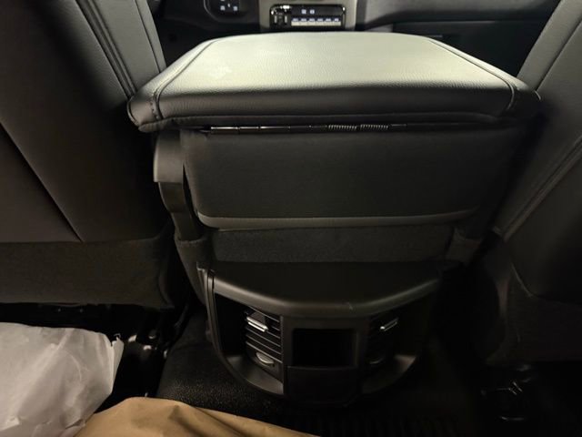New 2026 RAM 4500 Tradesman w/ Chrome Appearance Group AWD/4WD image 15