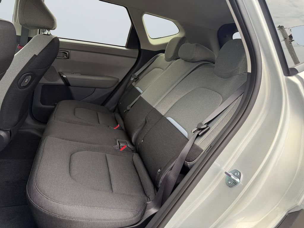 New 2027 Kia Seltos LX AWD/4WD image 13