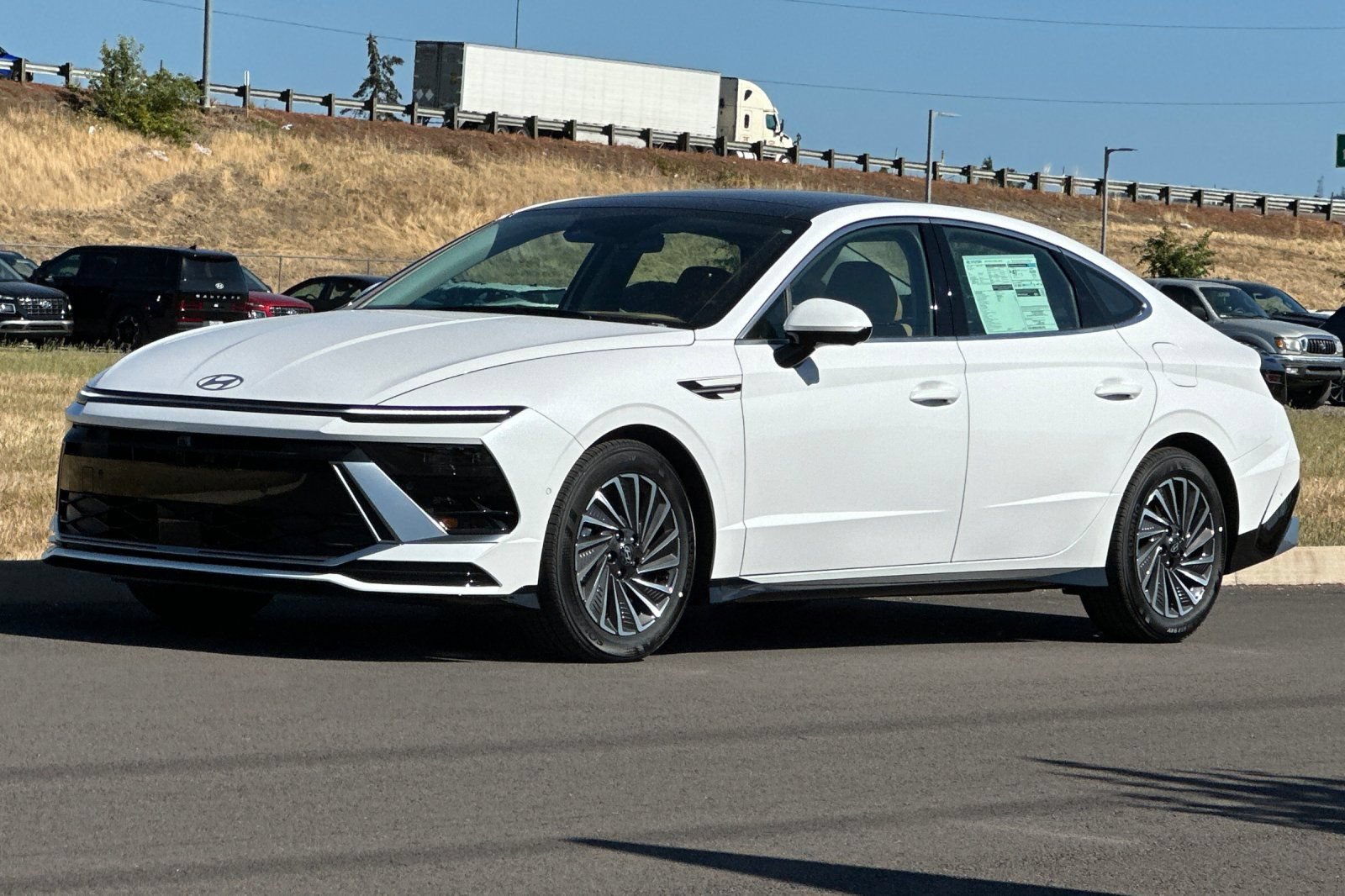 New 2026 Hyundai Sonata Limited FWD image 7
