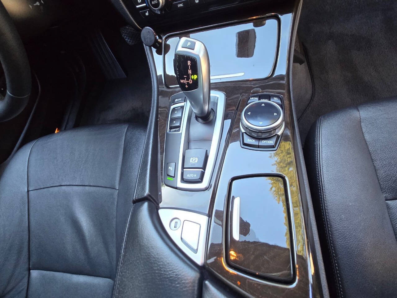 Used 2014 BMW 535d Sedan RWD image 25