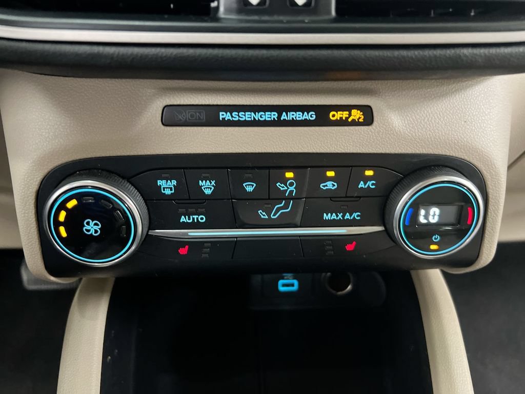 Used 2020 Ford Escape SE AWD/4WD image 17