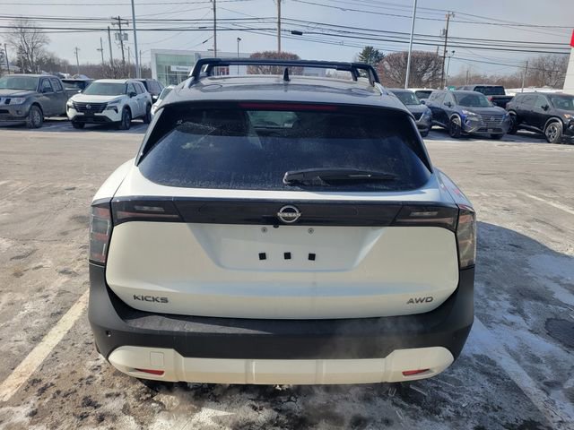 New 2026 Nissan Kicks SV image 5