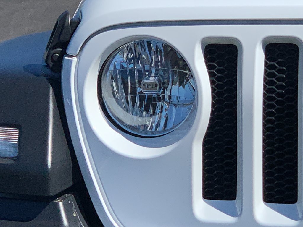 Used 2021 Jeep Wrangler Unlimited Sport AWD/4WD image 10