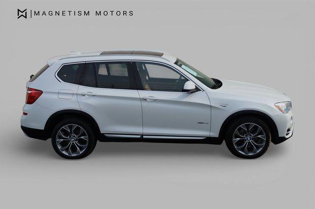 Used 2016 BMW X3 xDrive28i AWD/4WD image 2