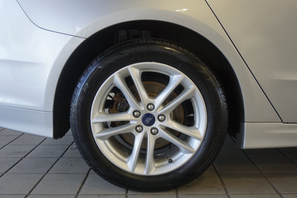 Used 2018 Ford Fusion S image 29